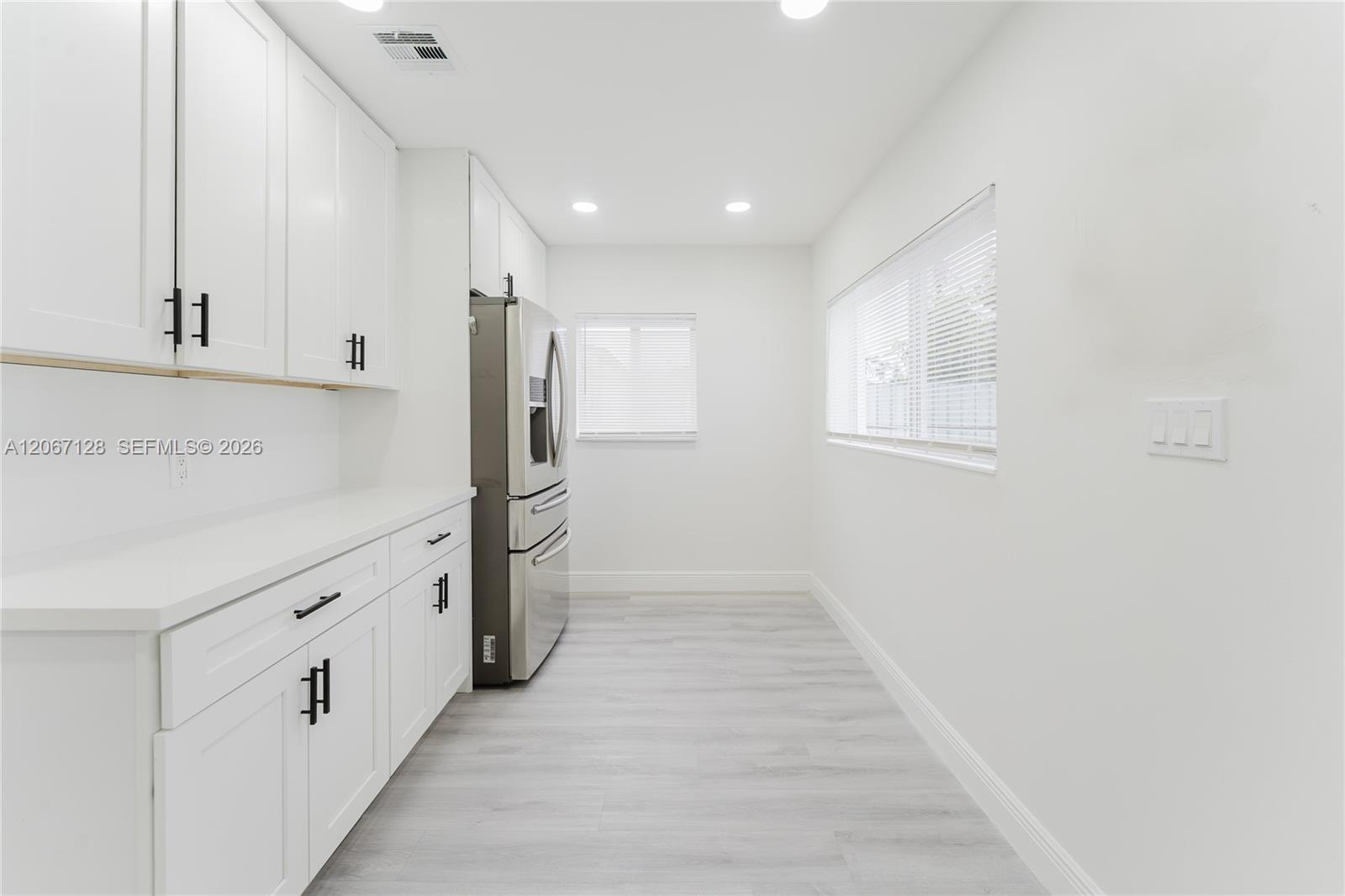 481 Ne 51st Street Property Photo 18