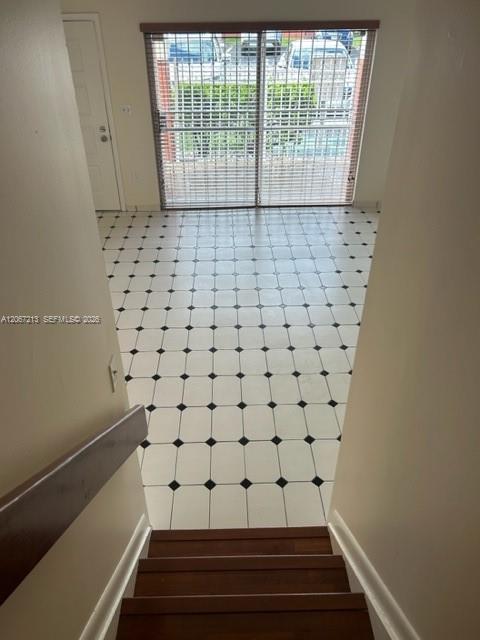 A12067213 Property Photo 18
