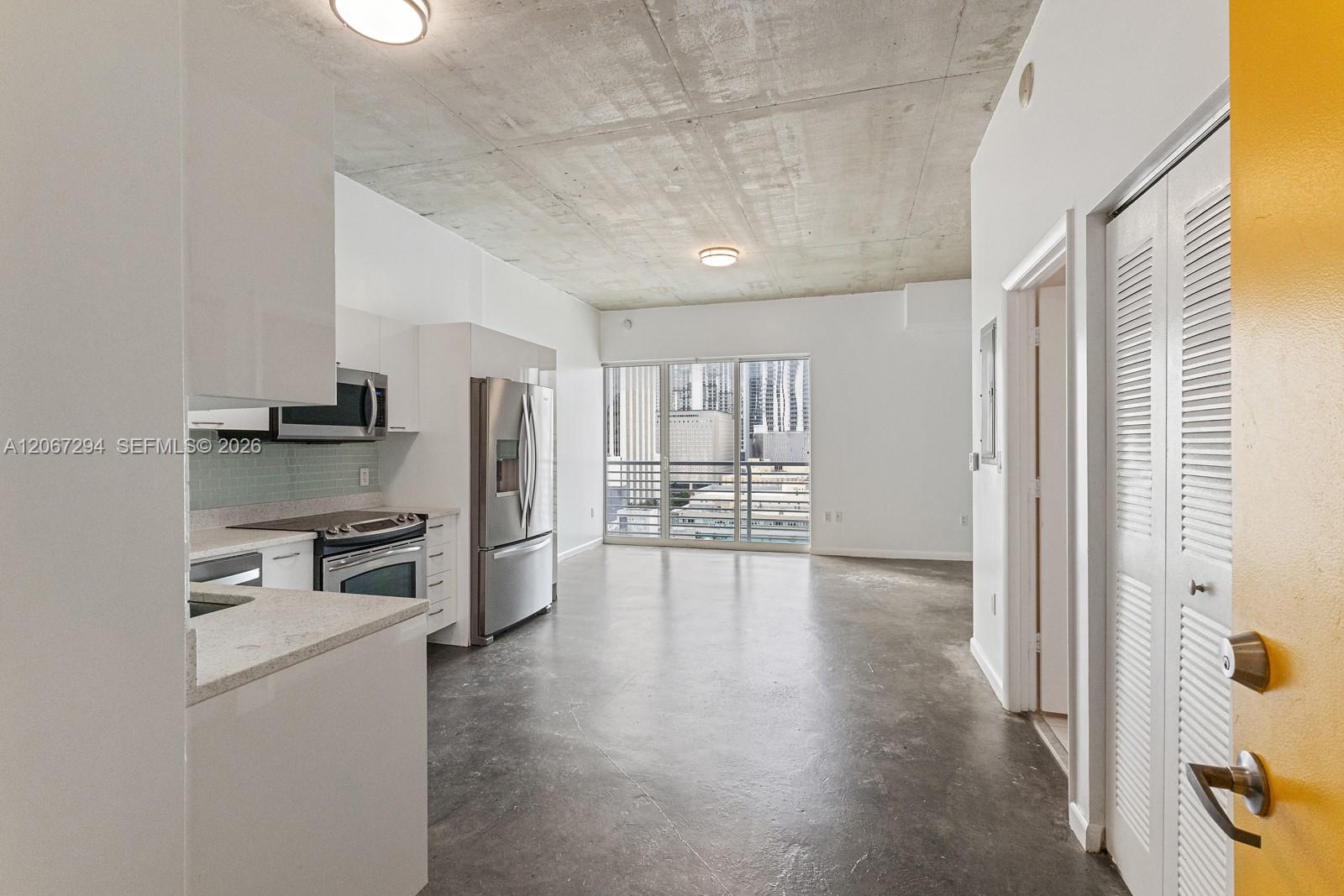 A12067294 Property Photo 3