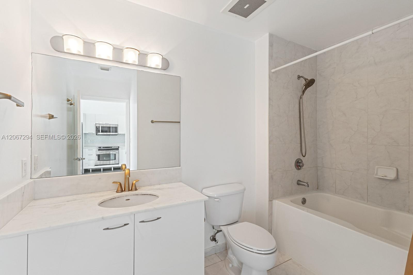 A12067294 Property Photo 11