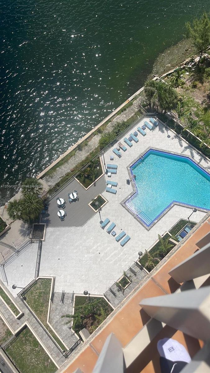 11113 Biscayne Boulevard 1955 Property Photo 4