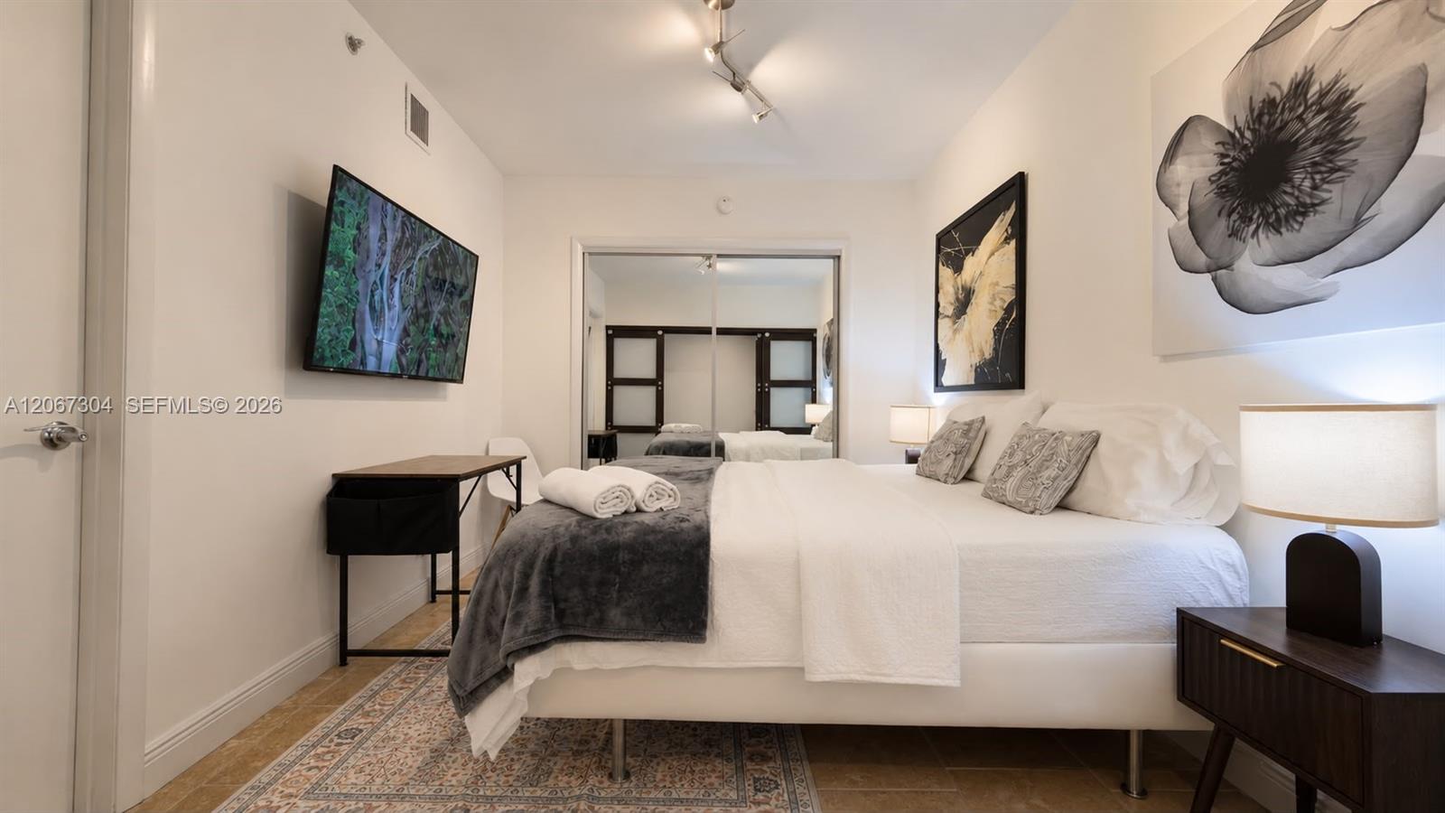 1830 S Ocean Drive 4010 Property Photo 19