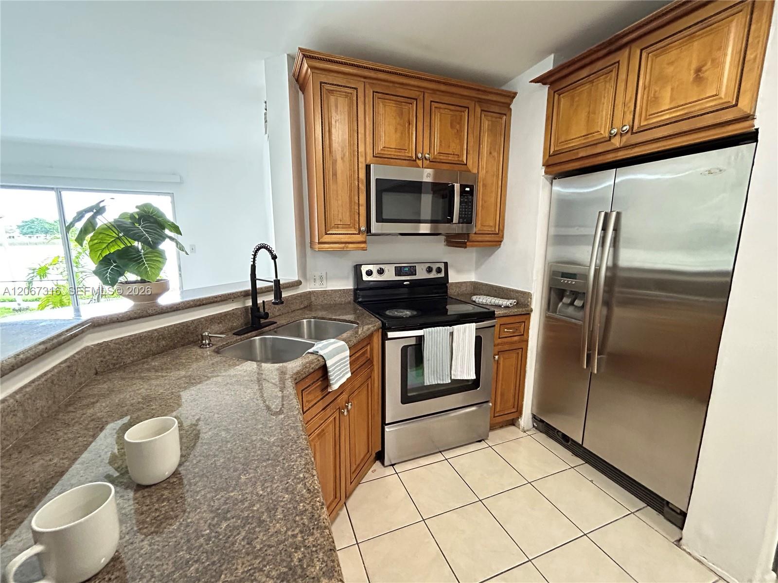 3409 Nw 44th Street 106 Property Photo 1