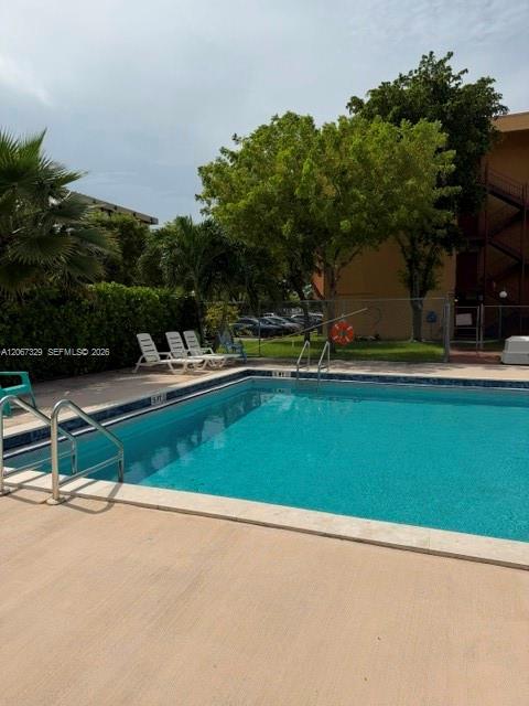 A12067329 Property Photo 3