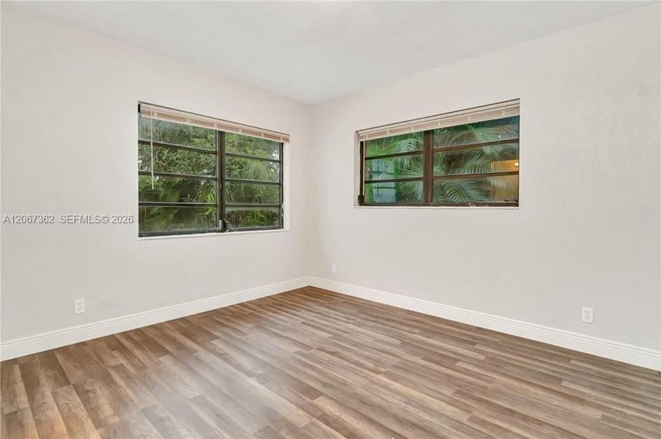 486 W Evanston Circle Property Photo 5