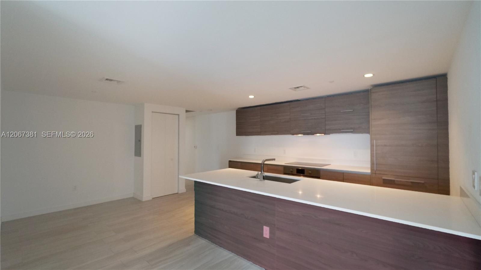 1300 S Miami Avenue 2610 Property Photo 4