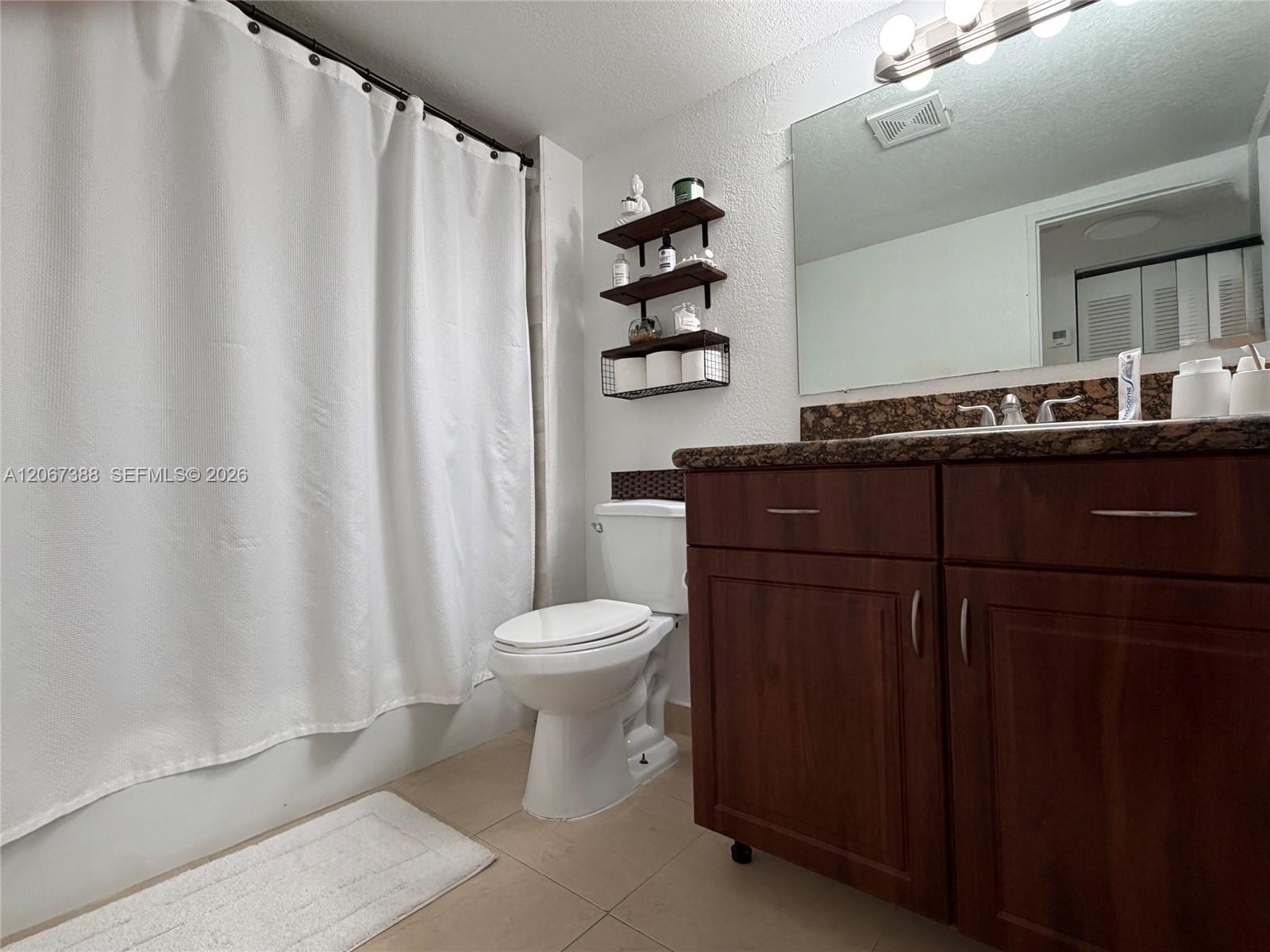 4550 Nw 79th Avenue 2c Property Photo 10