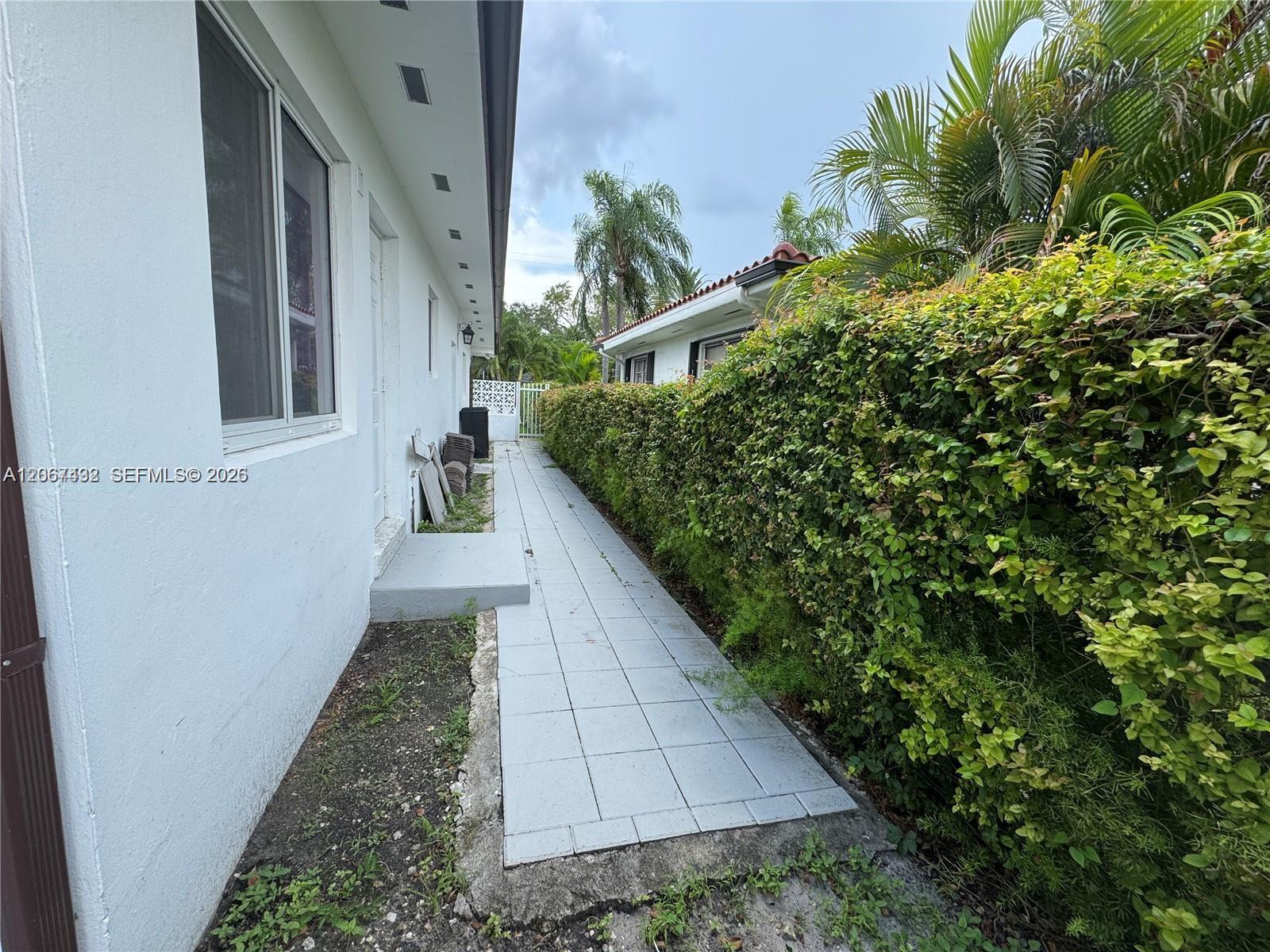 146 Ponce De Leon Boulevard N/a Property Photo 10