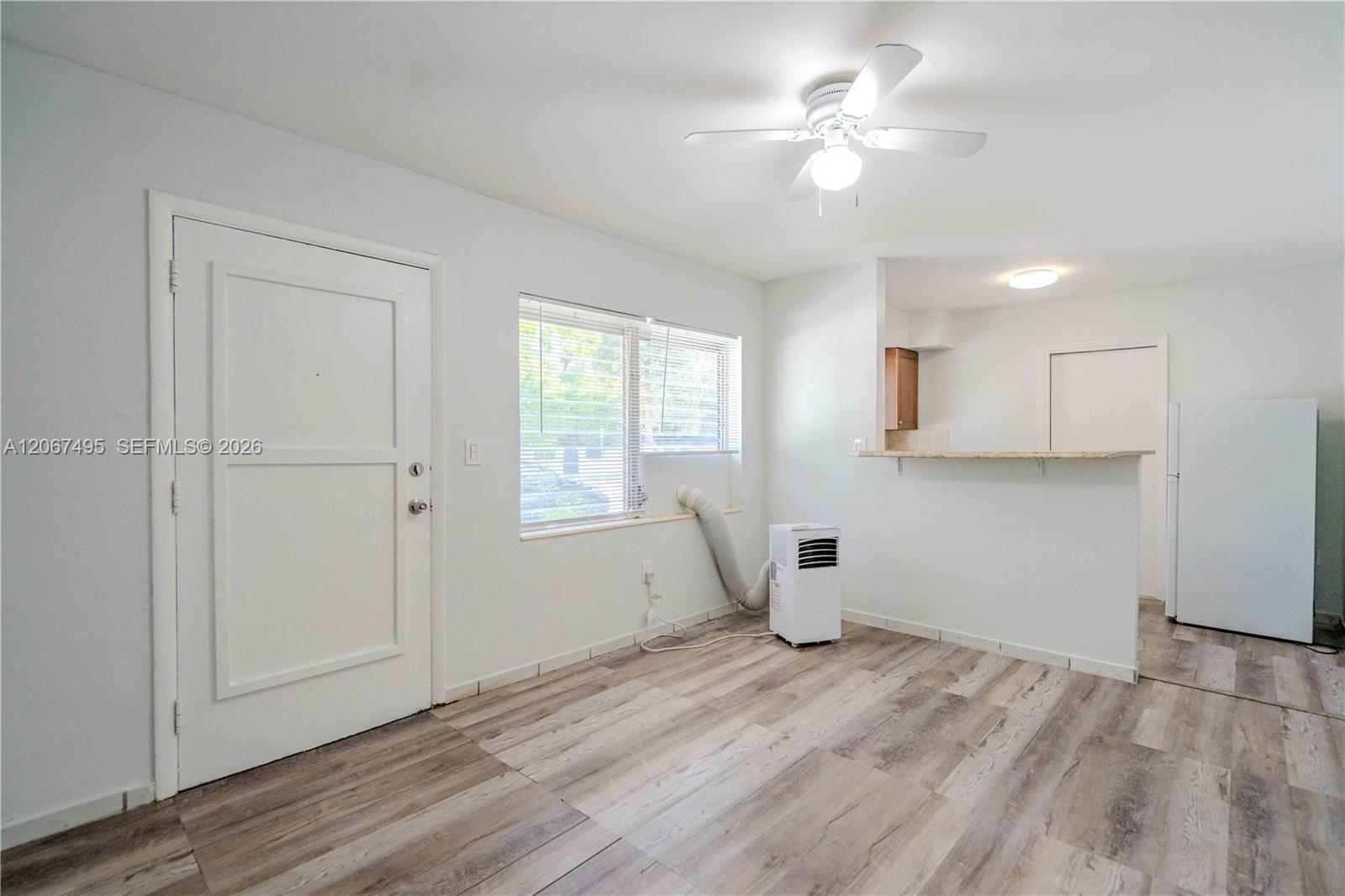 260 Navarre Avenue 2 Property Photo 3