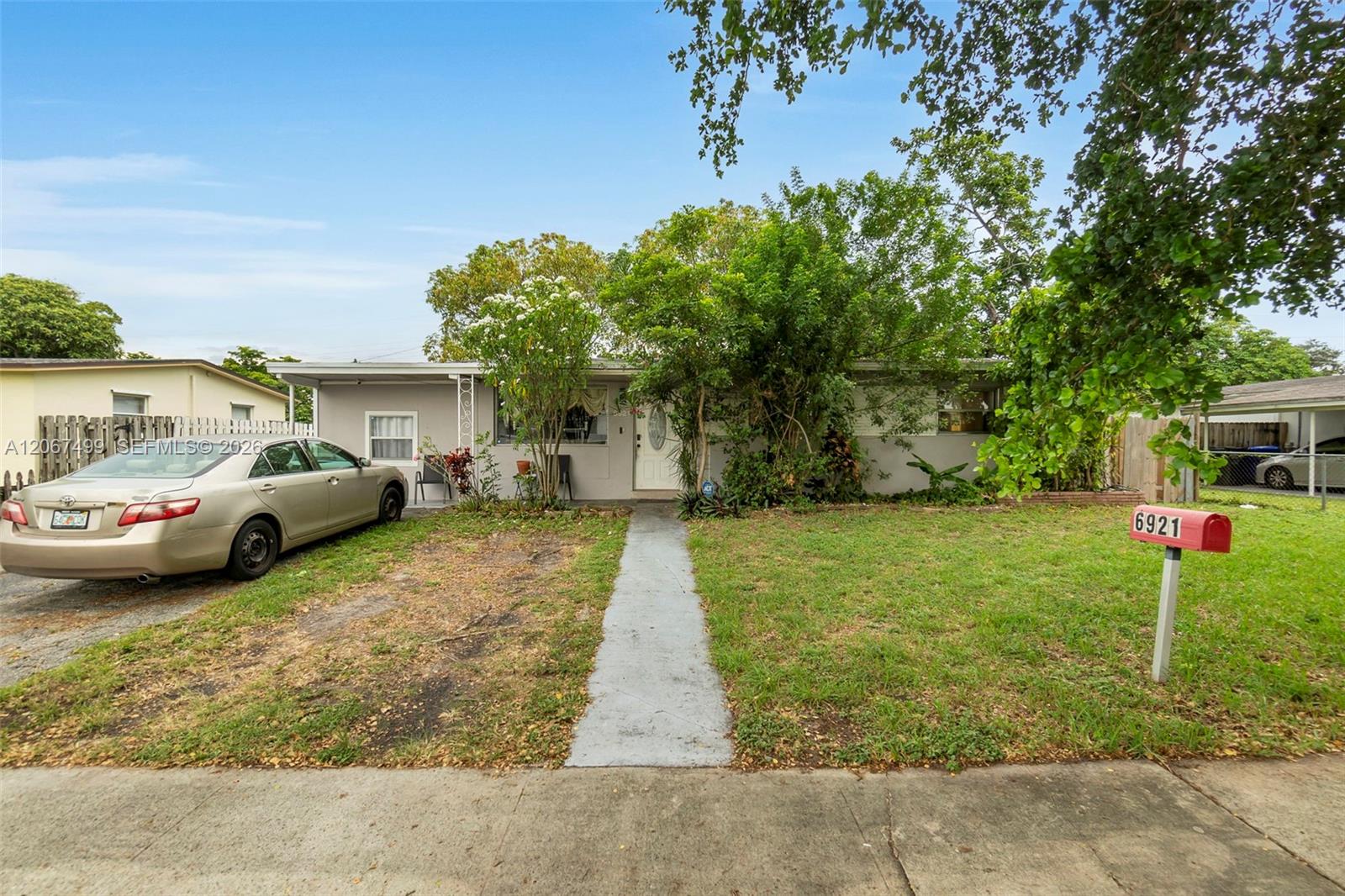 6921 Taylor Street Property Photo 1