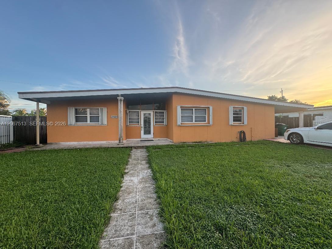 10920 Westwood Lake Drive Property Photo 1