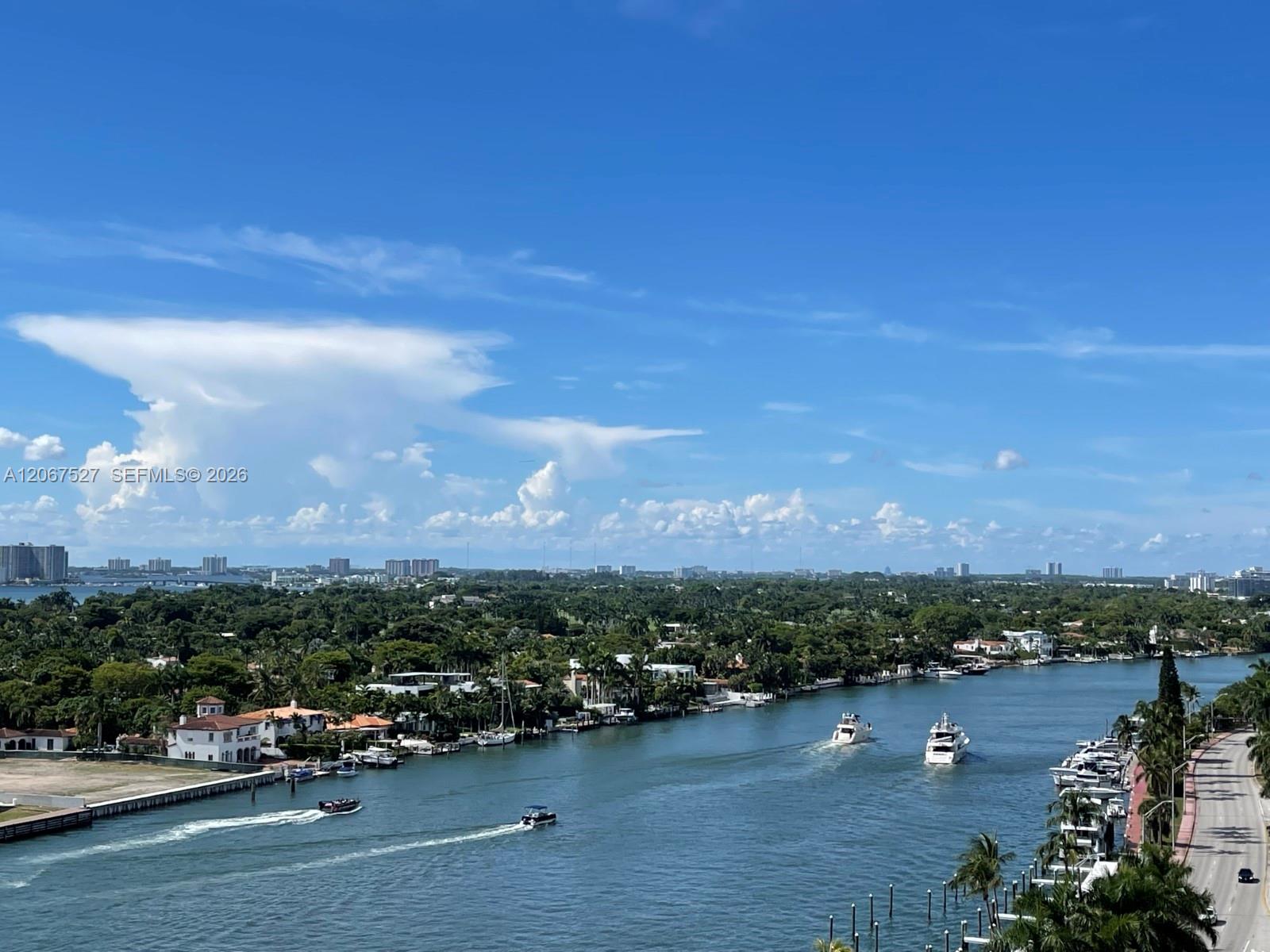 5001 Collins Avenue 14A Property Photo 1