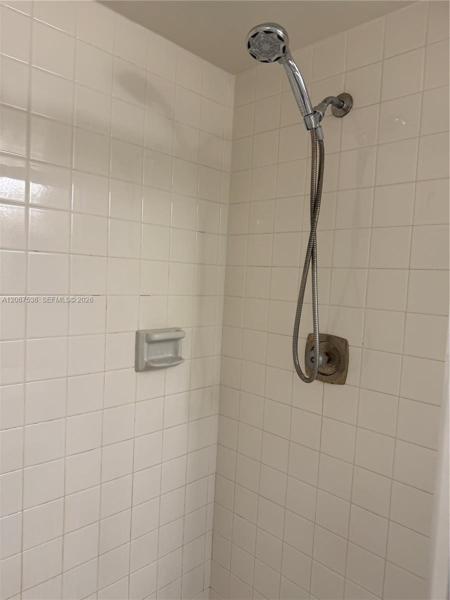 16141 Blatt Boulevard 408 Property Photo 35
