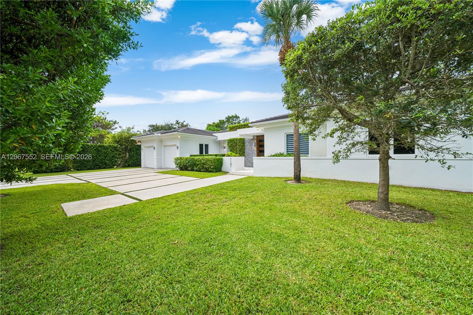 7101 Sw 60th Street Property Photo 4
