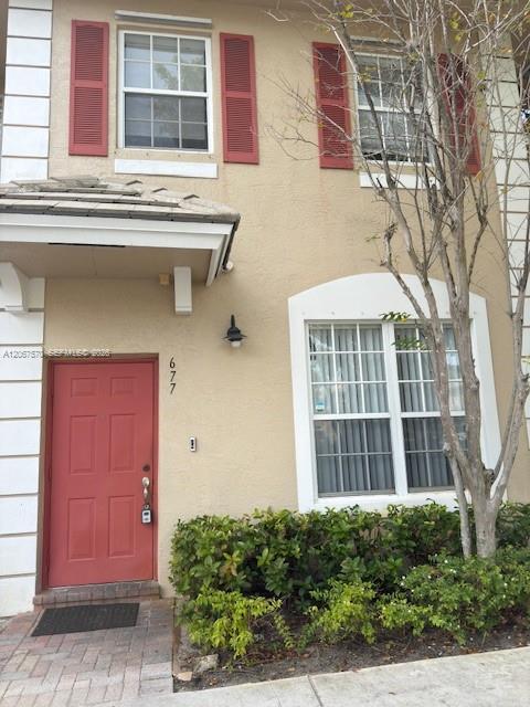 677 Nw 42nd Avenue Property Photo 1