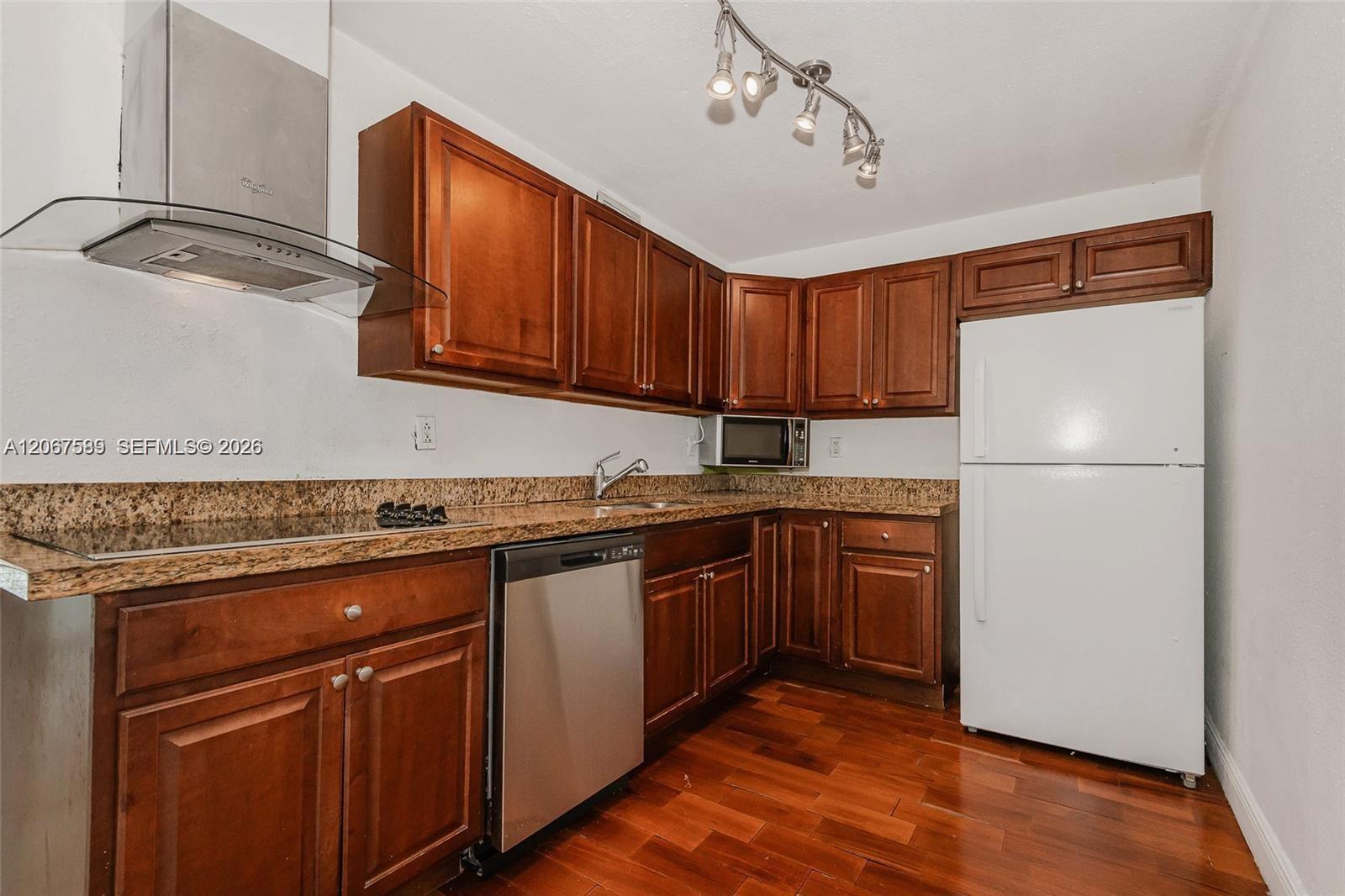 1805 Sans Souci Boulevard 532 Property Photo 3