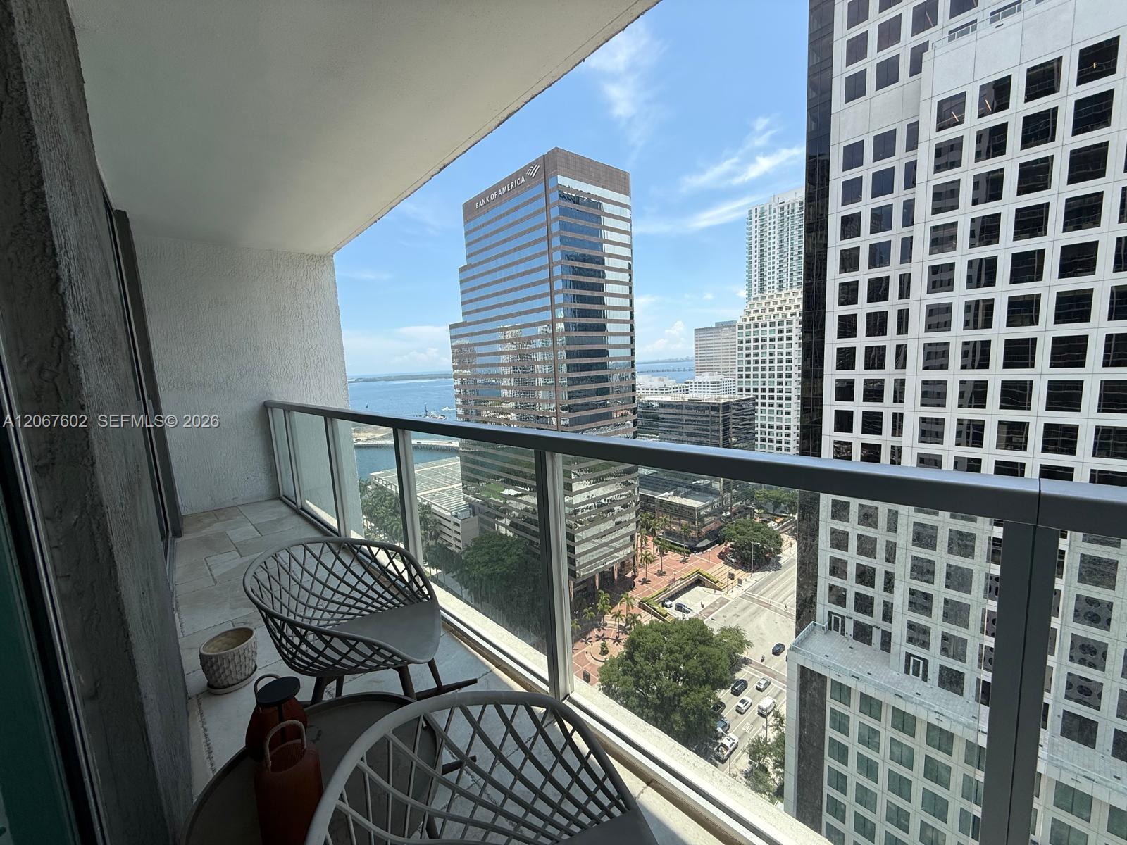 500 Brickell Avenue 2706 Property Photo 11
