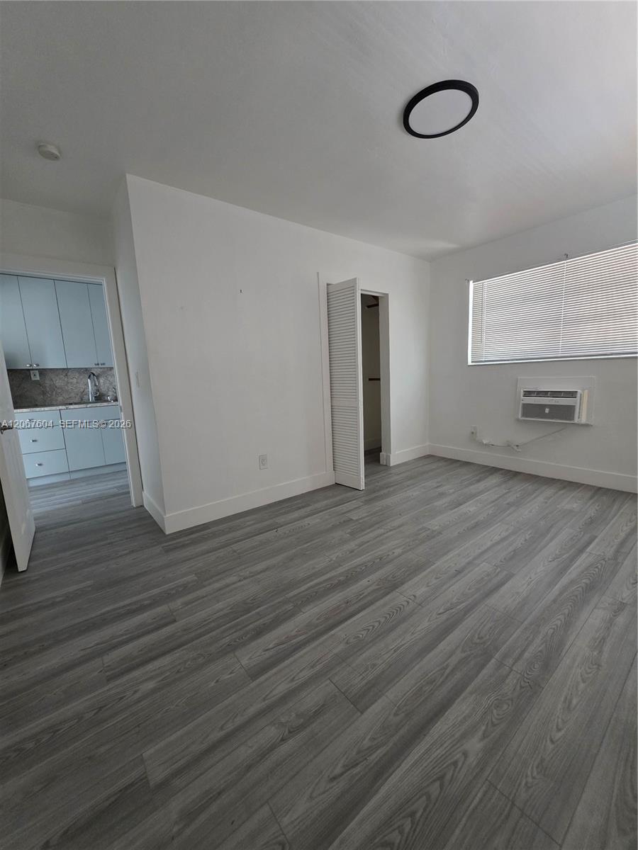 85 Esplanade Drive C Property Photo 4