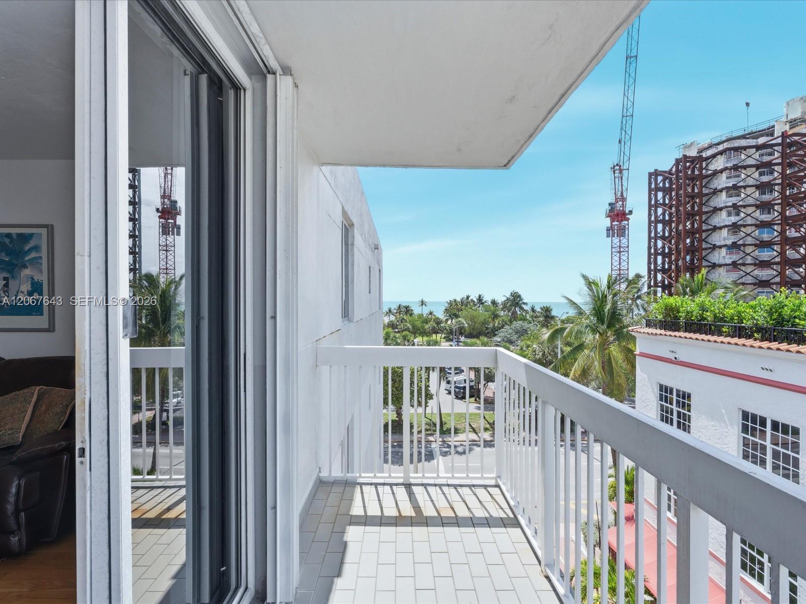 3588 Collins Avenue 504 Property Photo 18