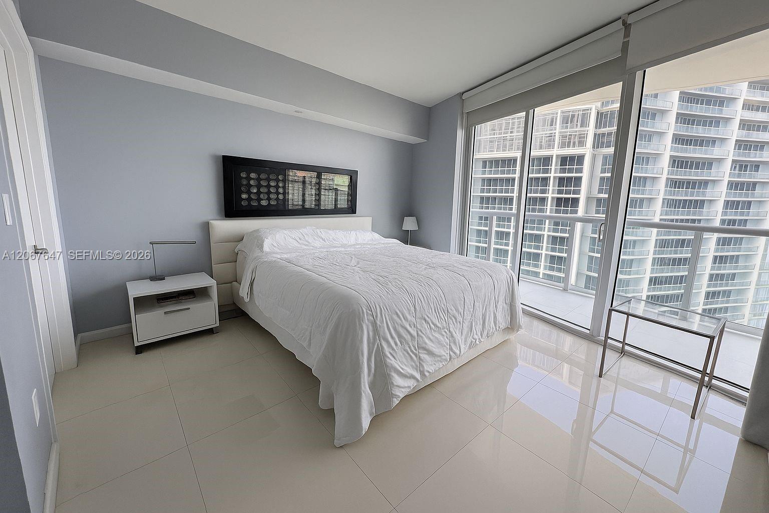 495 Brickell Avenue 5104 Property Photo 9