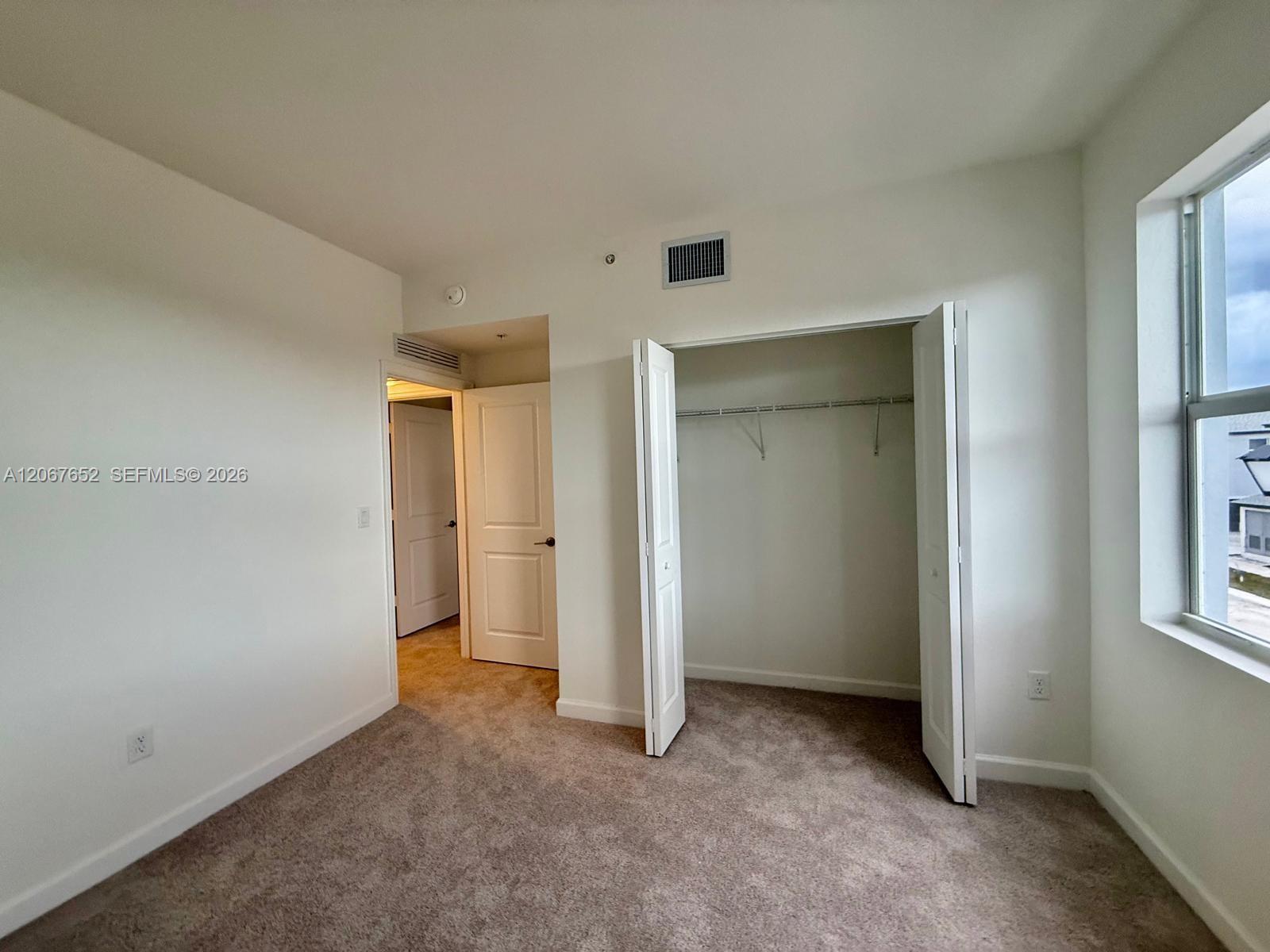A12067652 Property Photo 4