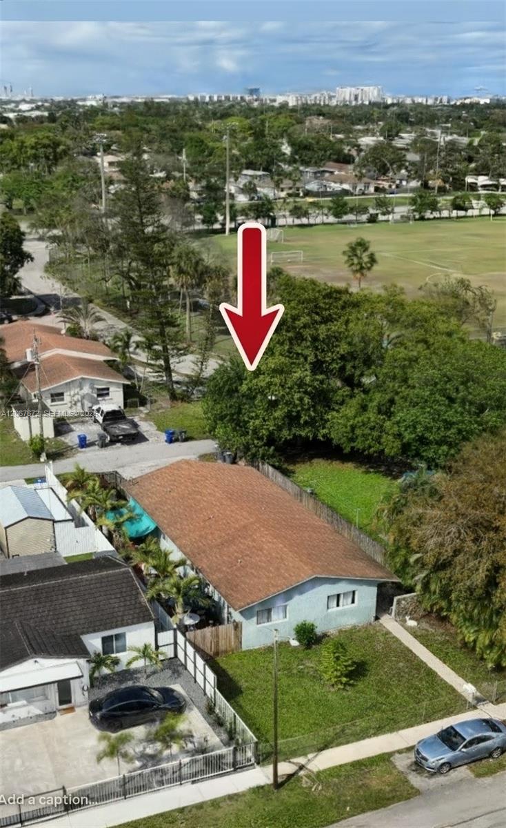 2411 Thomas Street Property Photo 15