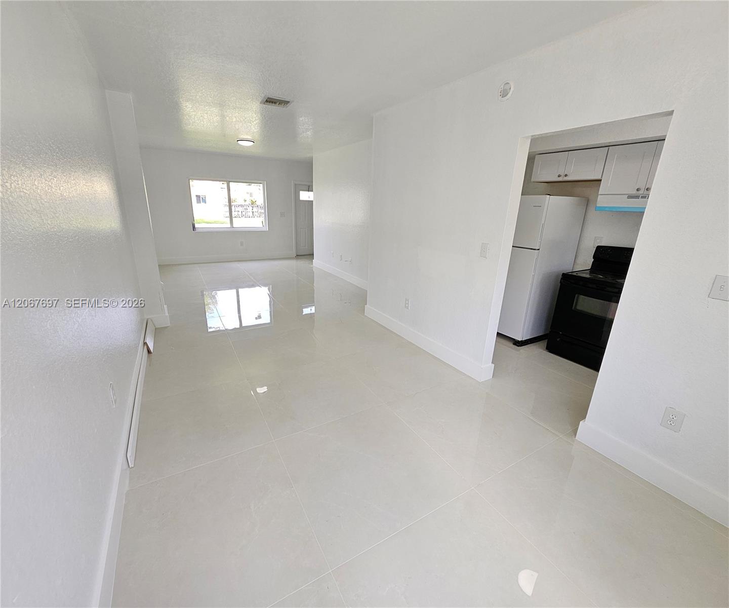A12067697 Property Photo 2