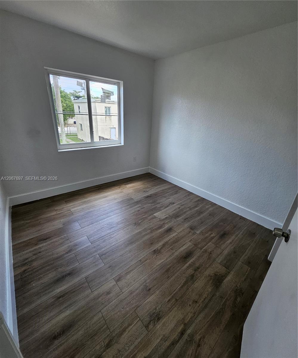 A12067697 Property Photo 11