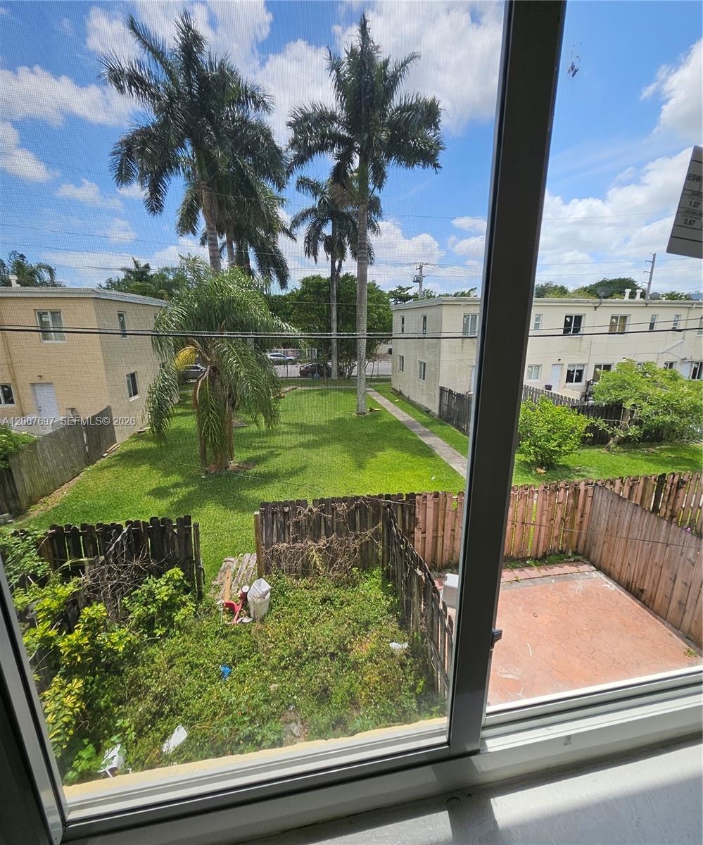 A12067697 Property Photo 14