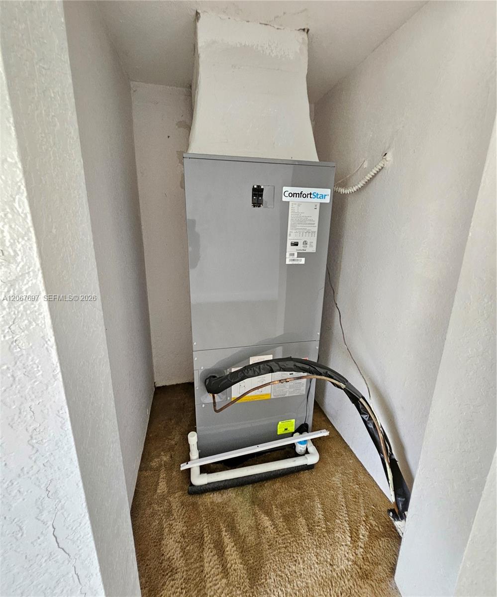 A12067697 Property Photo 18
