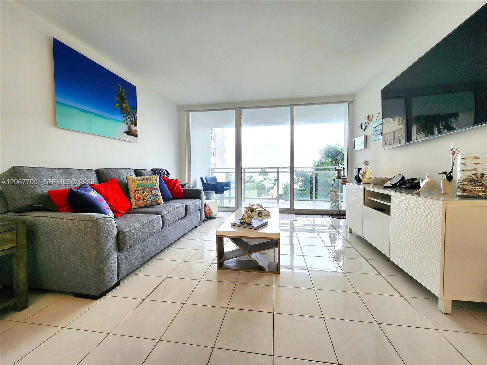 2030 S Ocean Drive 216 Property Photo 8