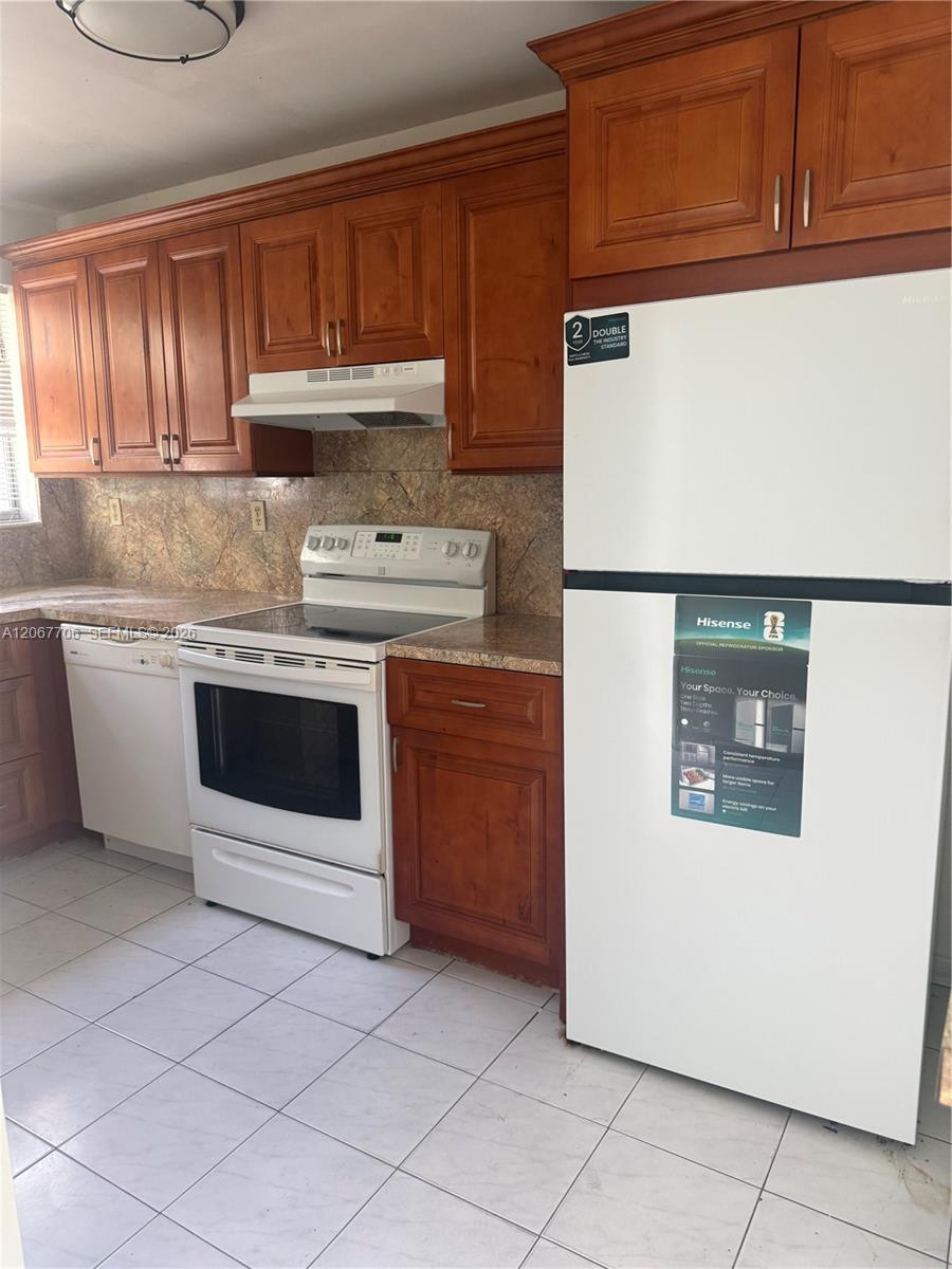 1916 Sw 17th Avenue 36 Property Photo 8