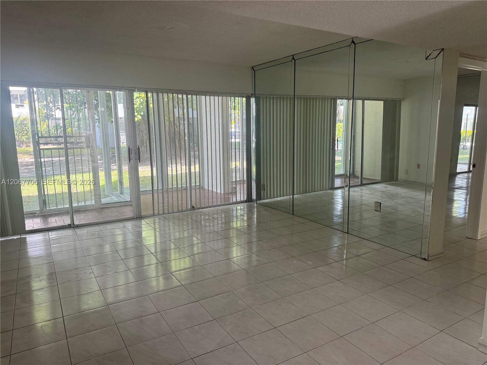 1916 Sw 17th Avenue 36 Property Photo 9