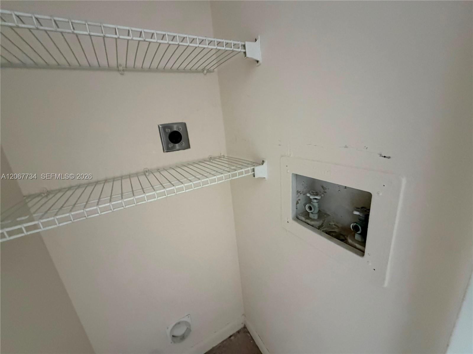 7601 E Treasure Drive 2220 Property Photo 11