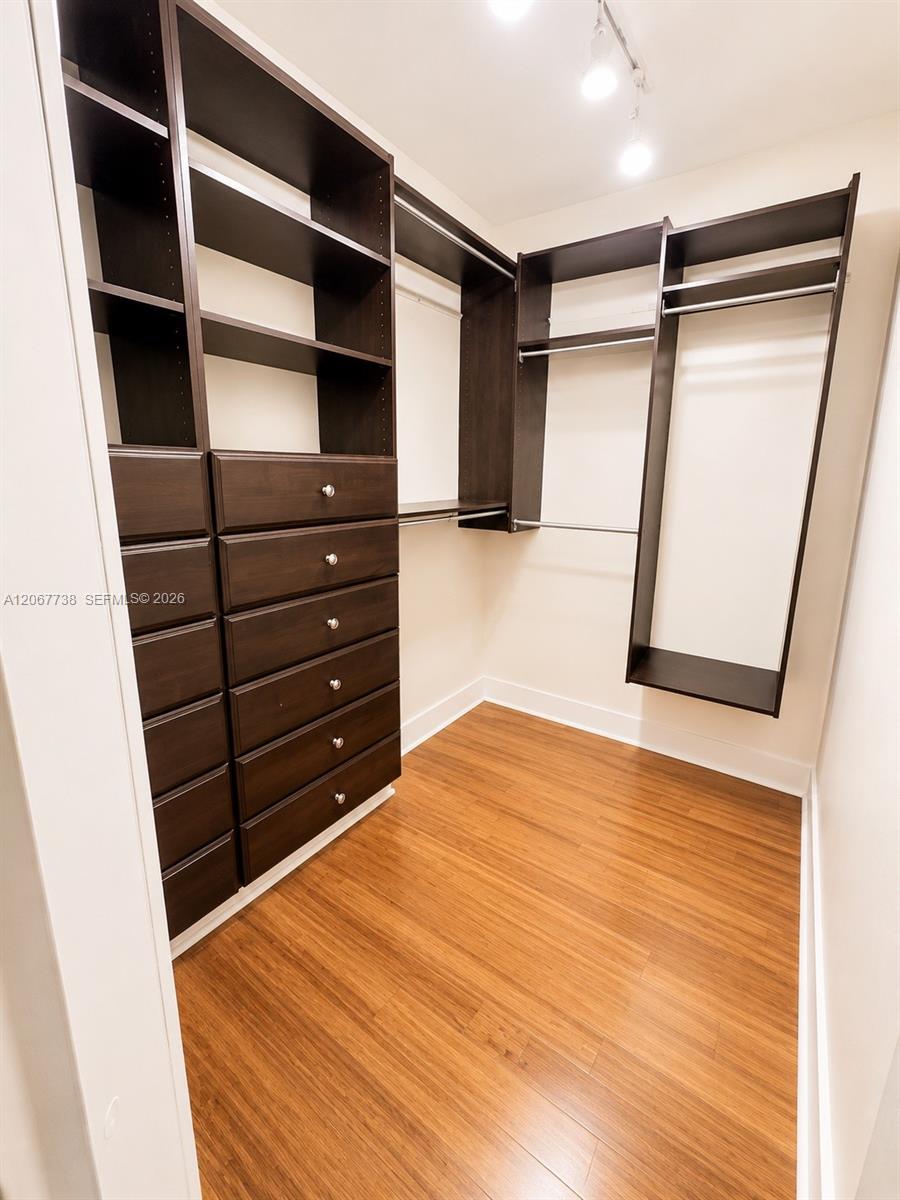 520 Brickell Key Drive A1710 Property Photo 12