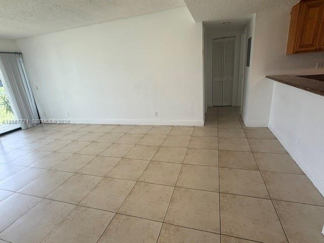 1480 Windorah Way C Property Photo 5