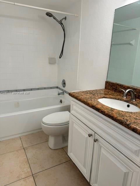 1480 Windorah Way C Property Photo 18