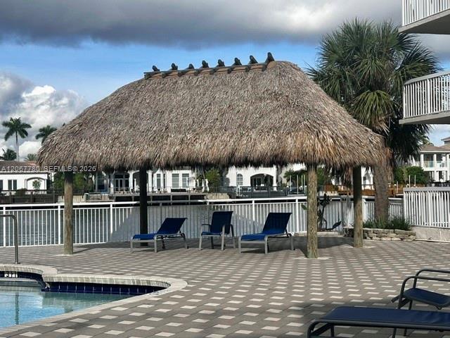 1500 S Ocean Drive 1e Property Photo 22