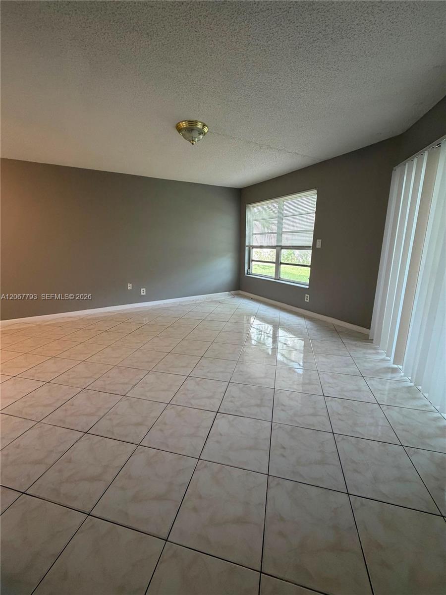 3100 Riverside Drive 104 Property Photo 1