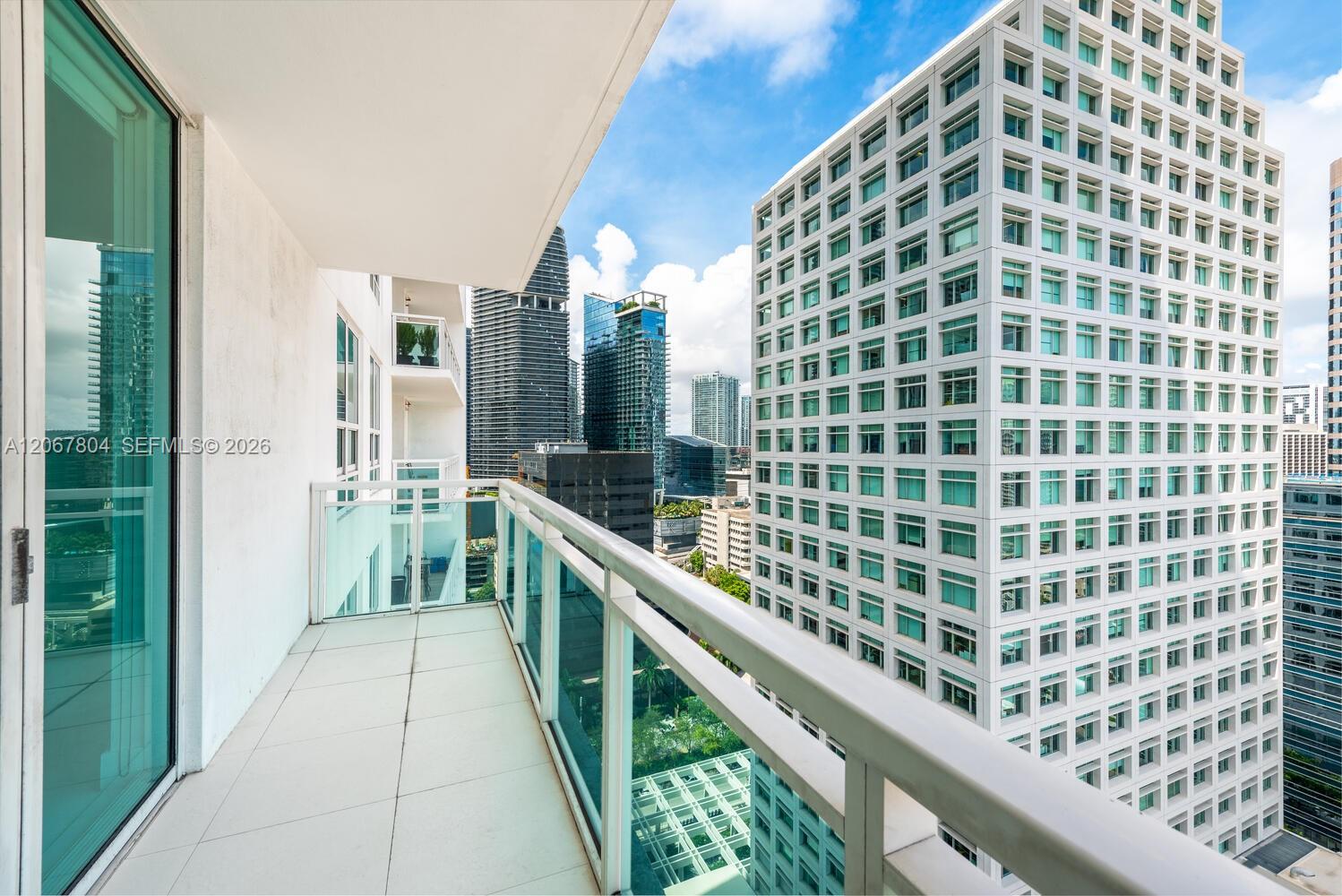 950 Brickell Bay Drive 2208 Property Photo 3