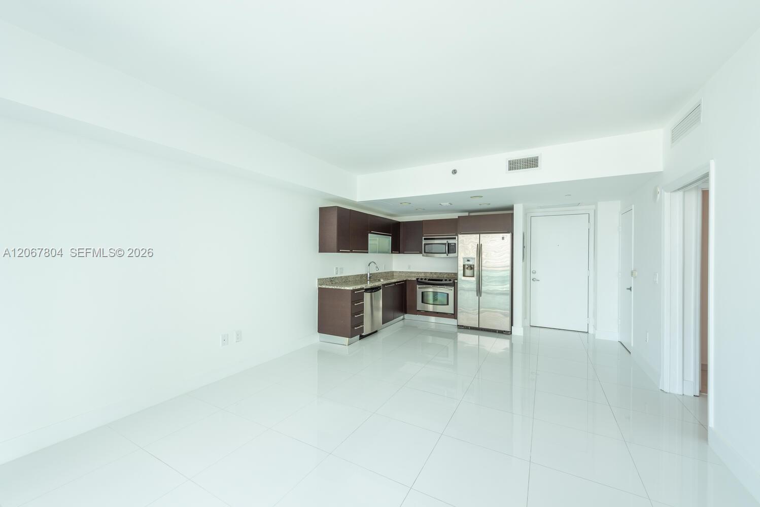 950 Brickell Bay Drive 2208 Property Photo 6