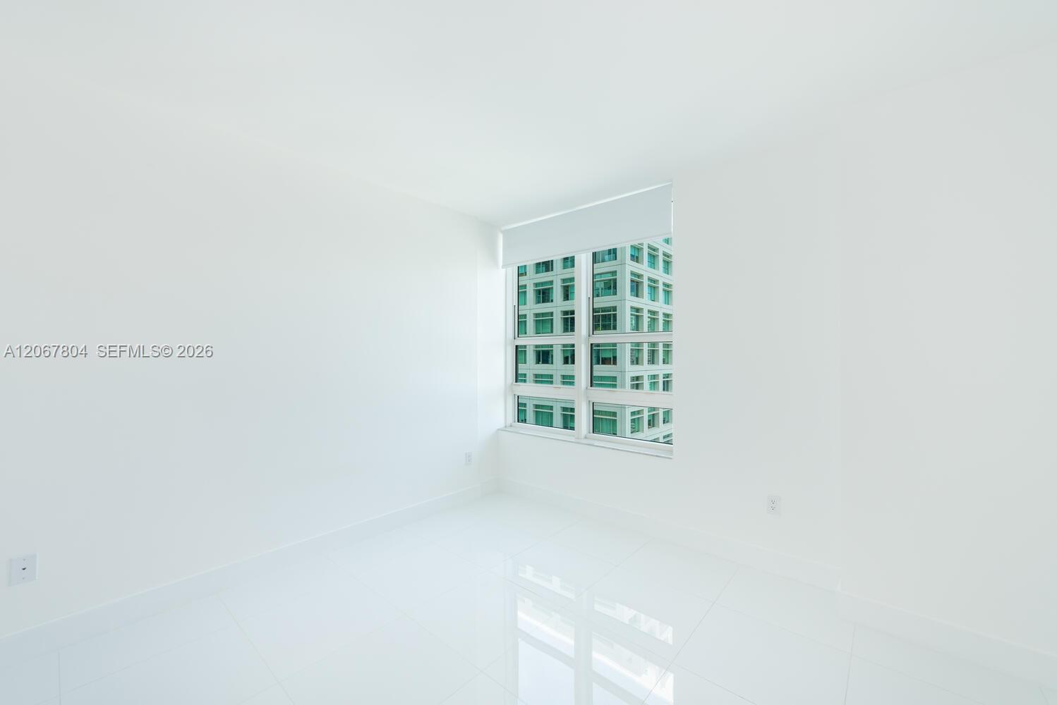 950 Brickell Bay Drive 2208 Property Photo 10