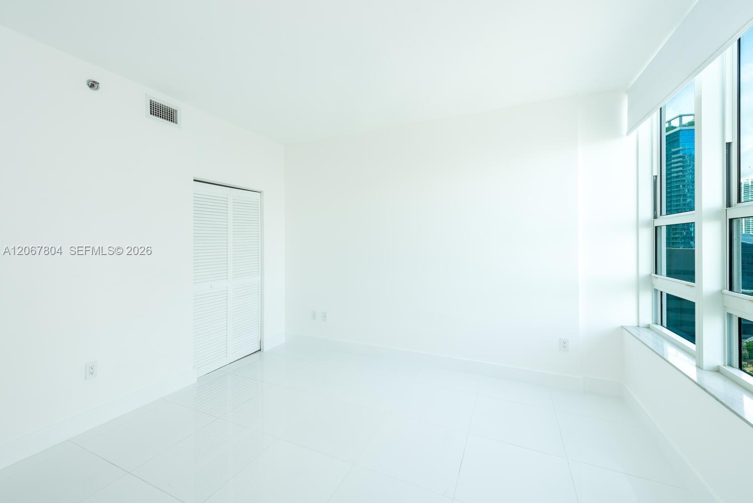 950 Brickell Bay Drive 2208 Property Photo 12