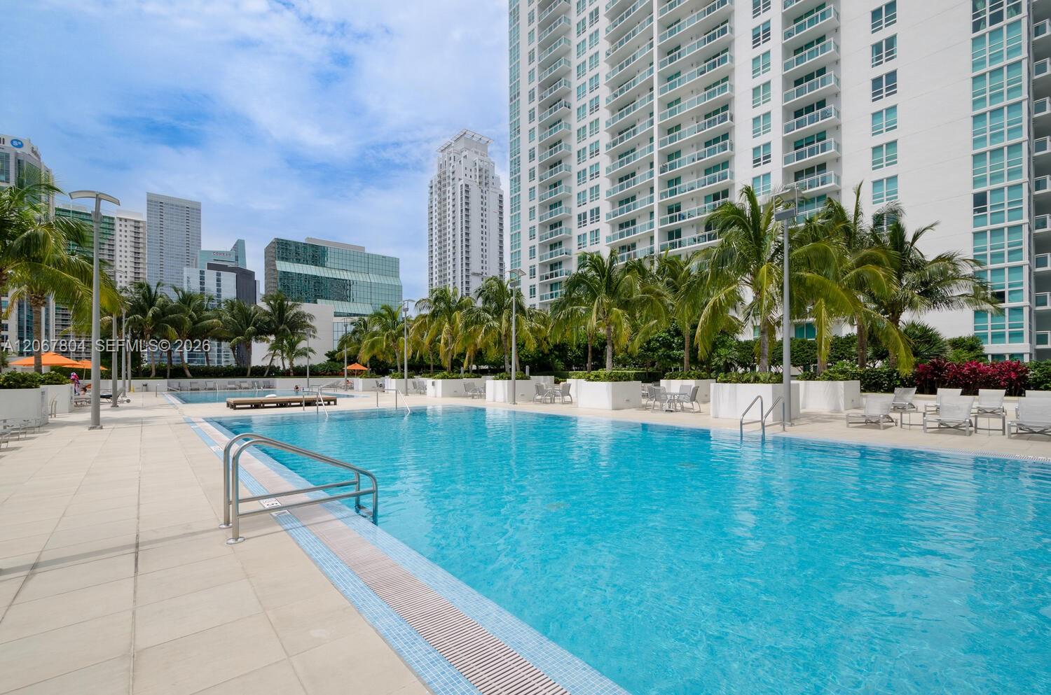 950 Brickell Bay Drive 2208 Property Photo 17