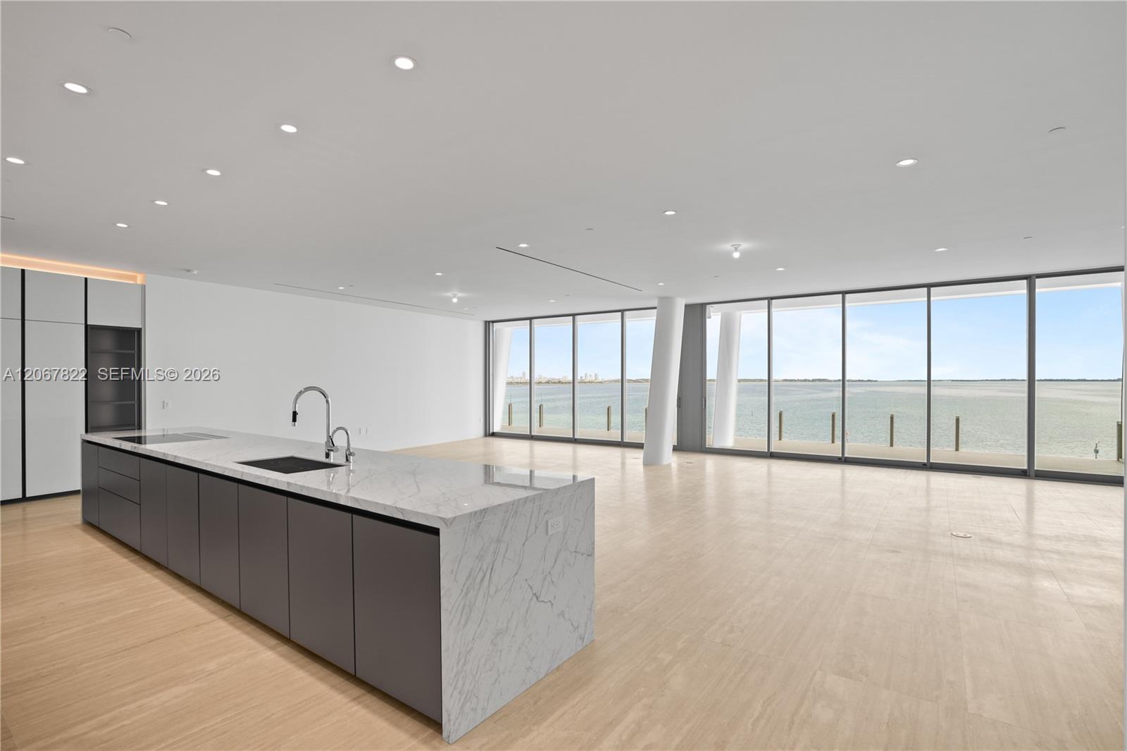 5 Grove Isle Drive M502 Property Photo 14