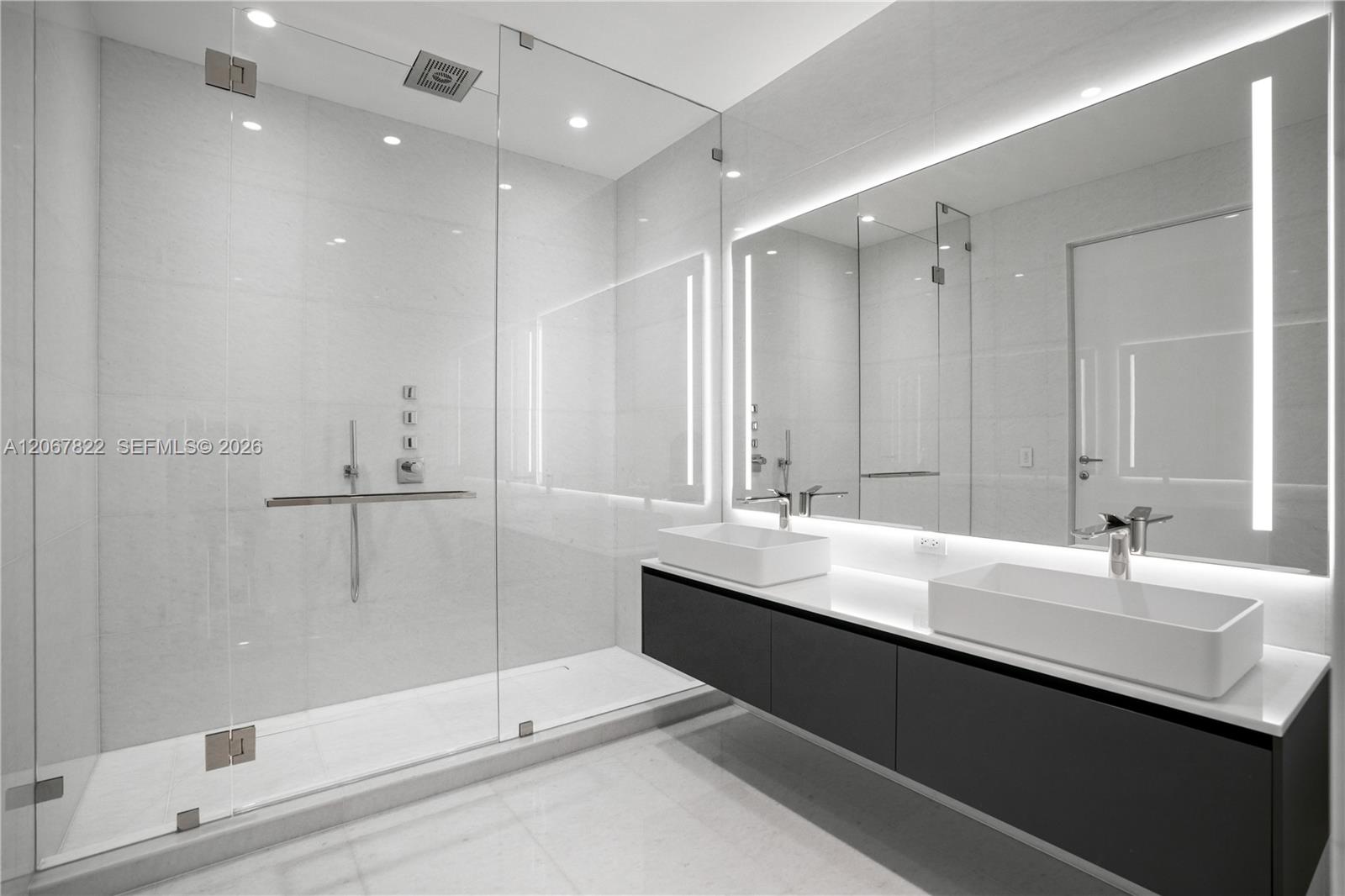 5 Grove Isle Drive M502 Property Photo 26