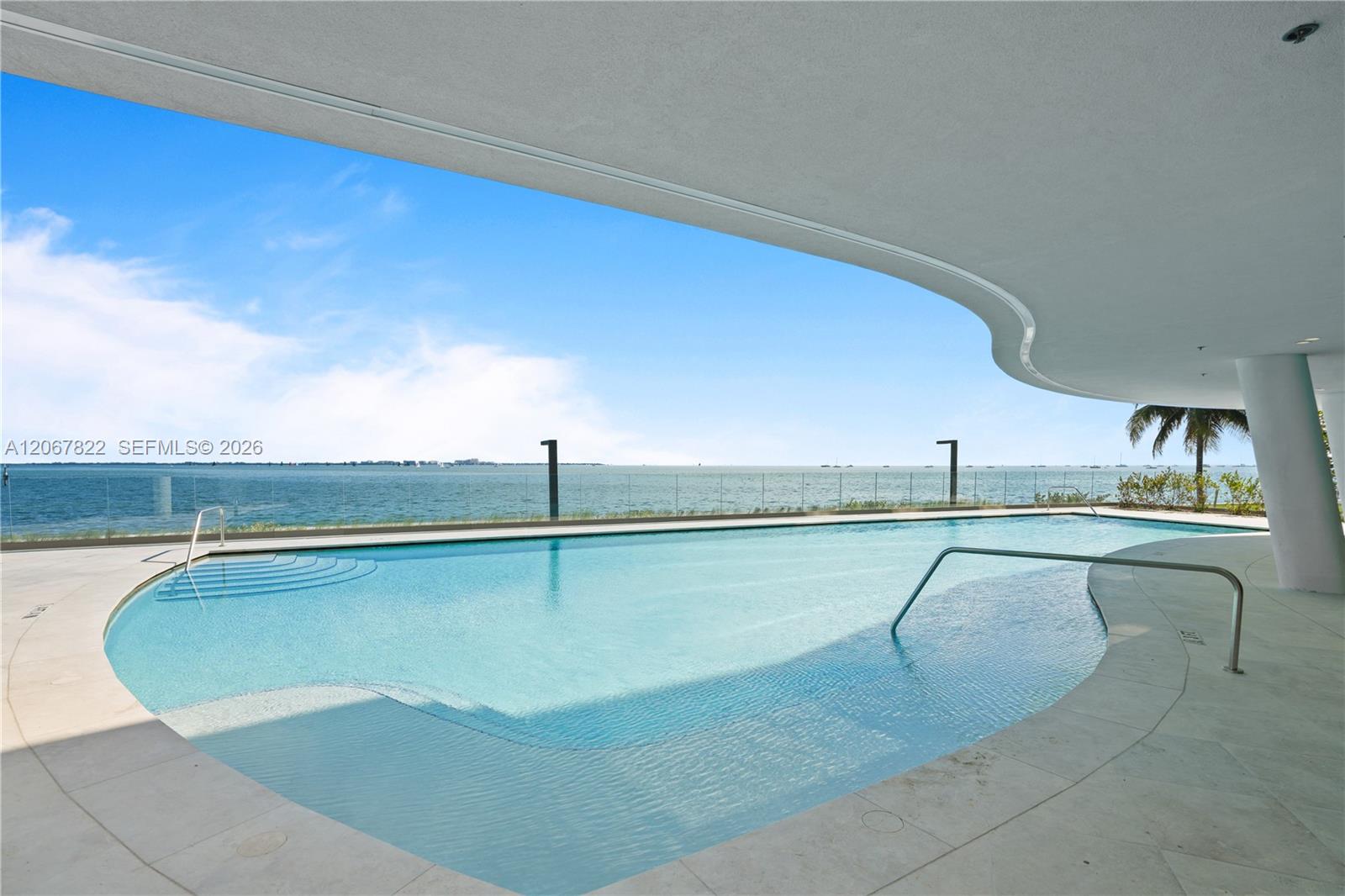 5 Grove Isle Drive M502 Property Photo 40