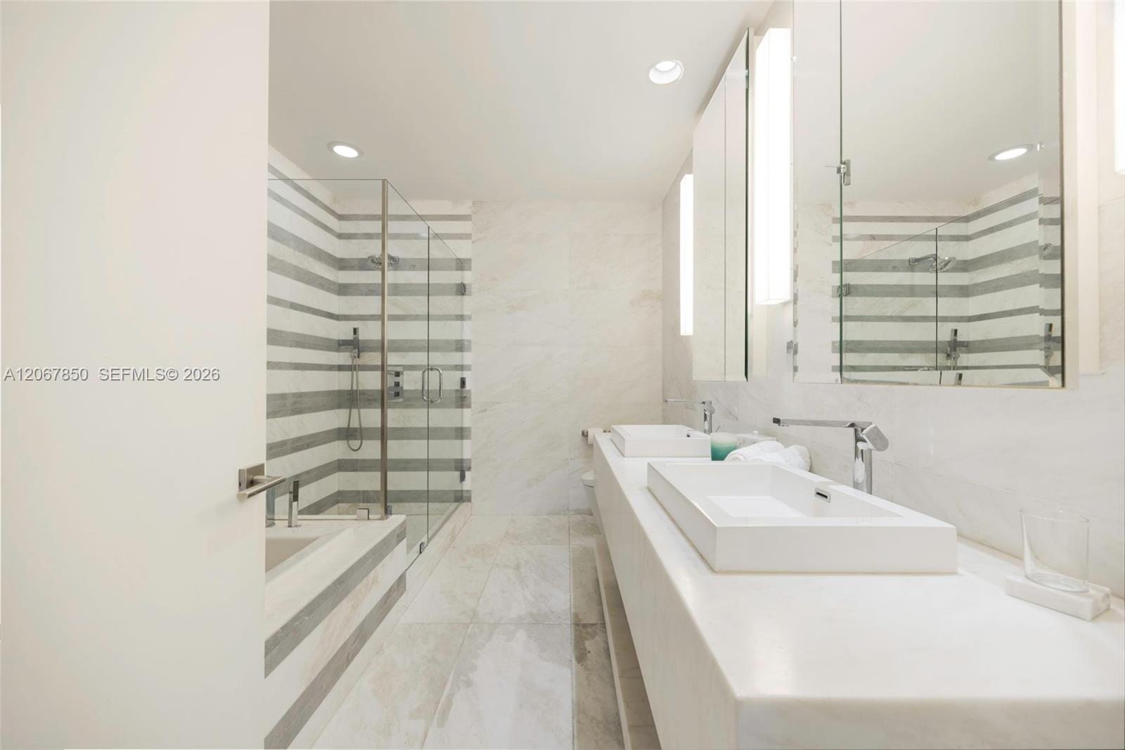 801 S Pointe Drive 301 Property Photo 13