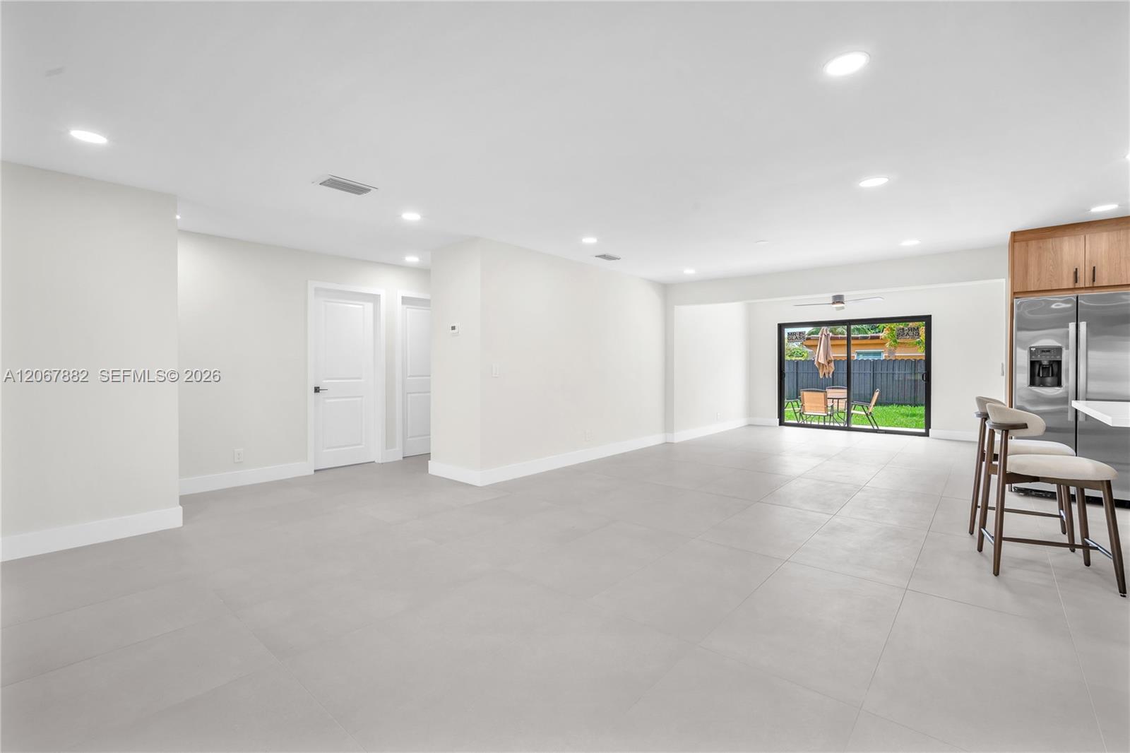 2840 Sw 5th Street Property Photo 6