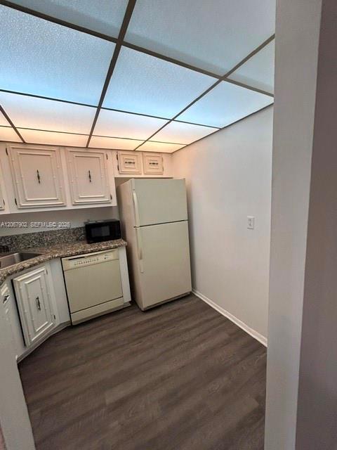 501 Three Islands Boulevard 205 Property Photo 8